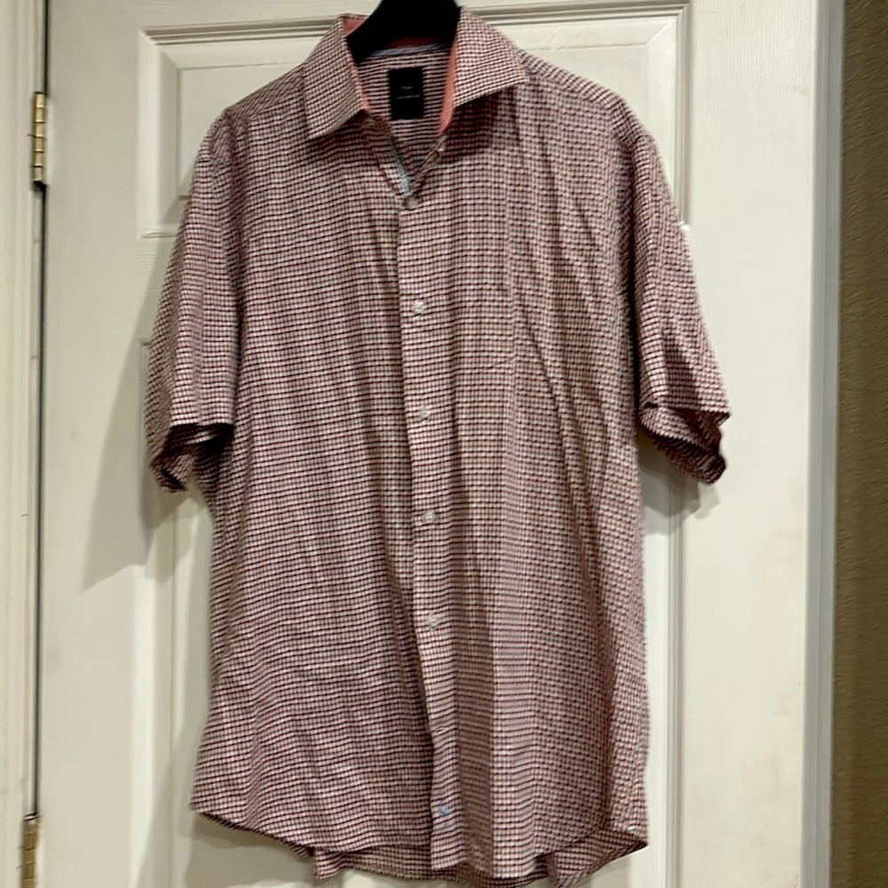 Men’s Large shirt sleeve button up Tailorbyrd shirt